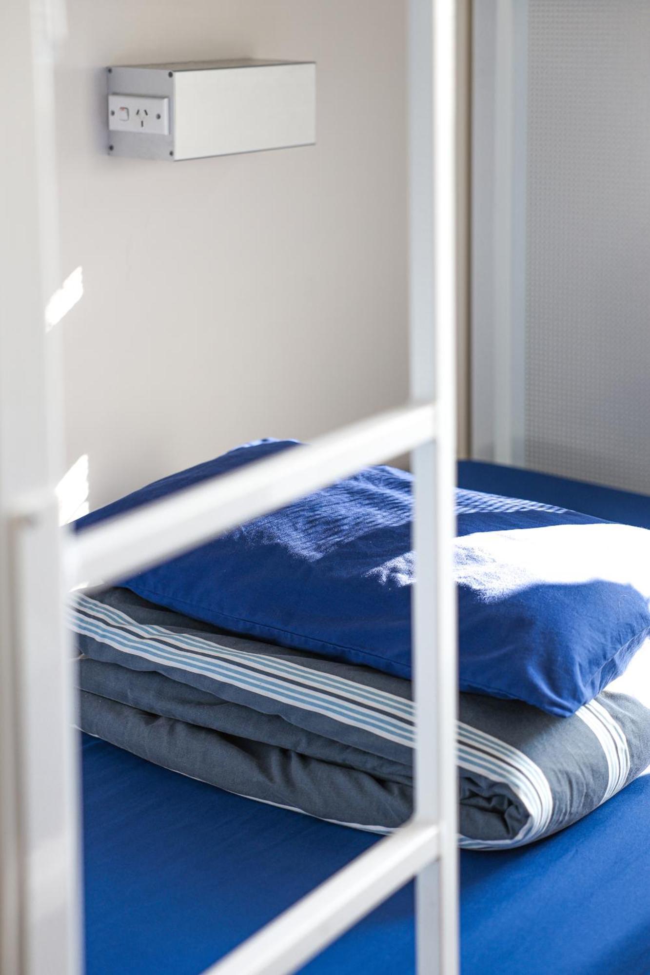 Wake Up! Sydney Central (Adults Only) Eksteriør bilde A bunk bed