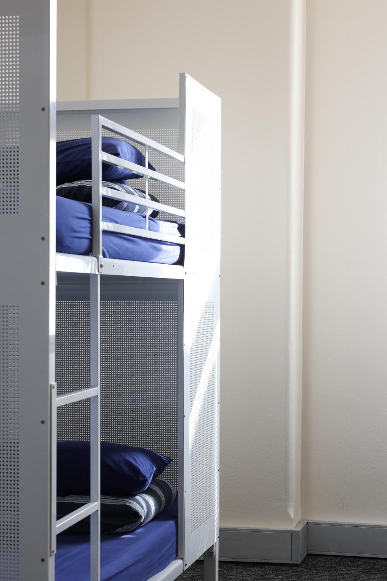 Wake Up! Sydney Central (Adults Only) Eksteriør bilde A bunk bed in a hostel