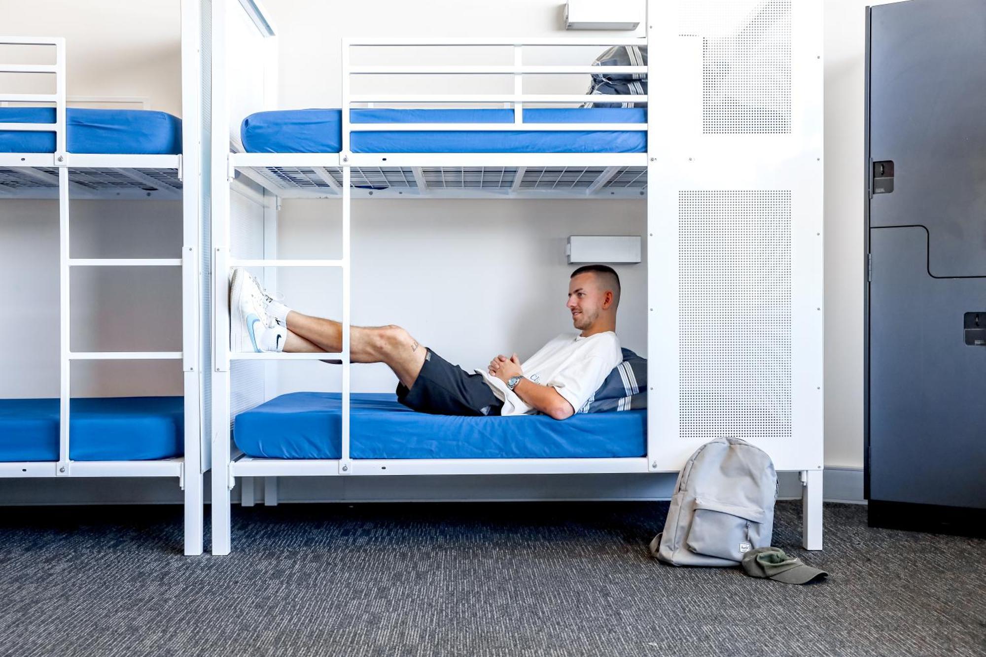 Wake Up! Sydney Central (Adults Only) Eksteriør bilde A typical room at a youth hostel