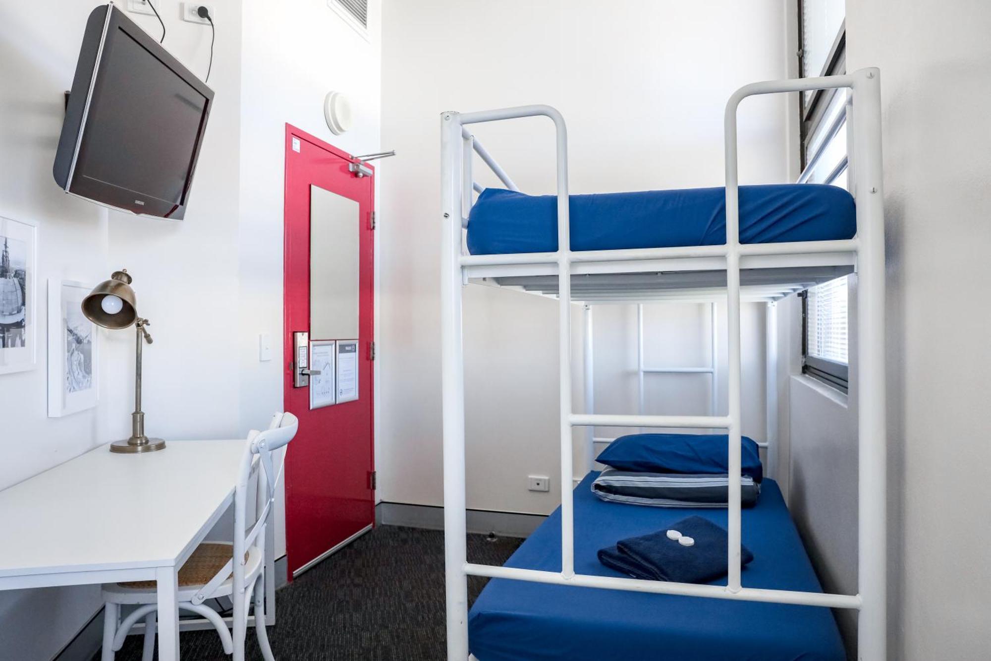 Wake Up! Sydney Central (Adults Only) Eksteriør bilde A typical room at a hostel